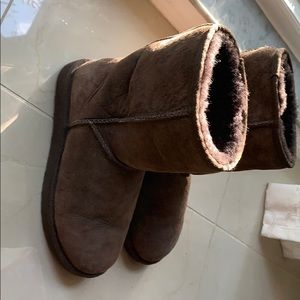 Sold *Ugg boots